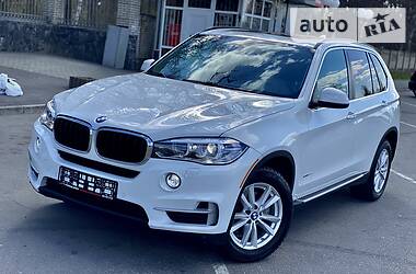 Позашляховик / Кросовер BMW X5 2015 в 
