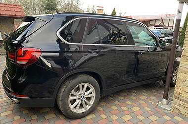Позашляховик / Кросовер BMW X5 2015 в 
