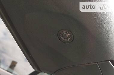 Позашляховик / Кросовер BMW X5 2010 в 