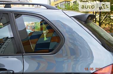 Позашляховик / Кросовер BMW X5 2011 в 
