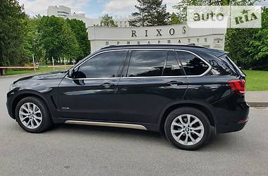 Позашляховик / Кросовер BMW X5 2014 в 