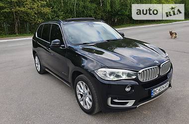 Позашляховик / Кросовер BMW X5 2014 в 