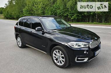 Позашляховик / Кросовер BMW X5 2014 в 