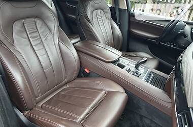 Позашляховик / Кросовер BMW X5 2014 в 