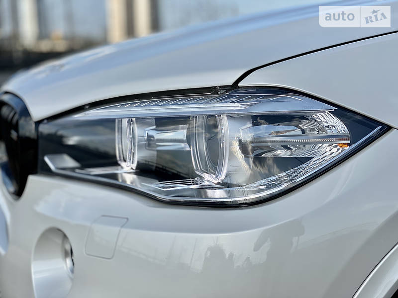 Позашляховик / Кросовер BMW X5 2015 в Києві