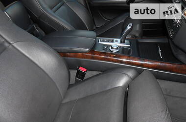 Позашляховик / Кросовер BMW X5 2008 в 