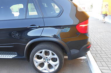 Позашляховик / Кросовер BMW X5 2008 в 