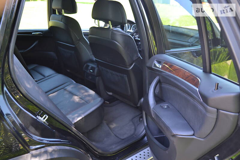 Позашляховик / Кросовер BMW X5 2010 в Києві