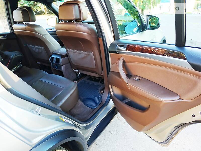 Позашляховик / Кросовер BMW X5 2009 в Тернополі