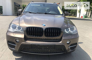Внедорожник / Кроссовер BMW X5 2013 в Днепре