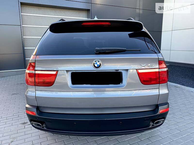 Позашляховик / Кросовер BMW X5 2008 в Києві