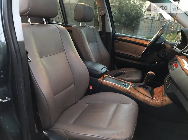 Позашляховик / Кросовер BMW X5 2006 в Рівному