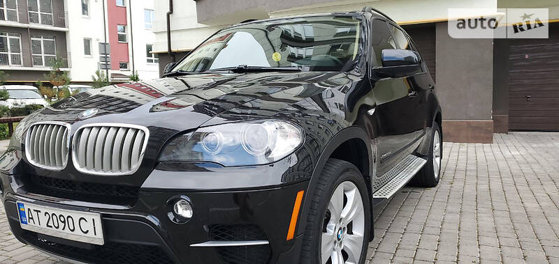 Позашляховик / Кросовер BMW X5 2011 в Івано-Франківську
