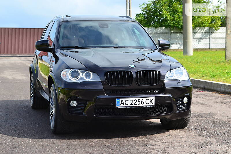 Позашляховик / Кросовер BMW X5 2012 в Рівному