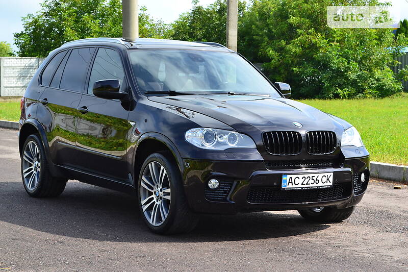 Позашляховик / Кросовер BMW X5 2012 в Рівному
