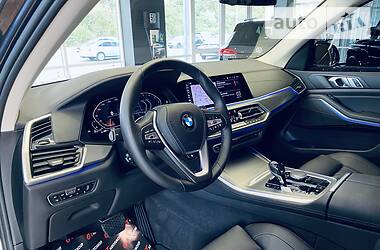 Позашляховик / Кросовер BMW X5 2019 в 