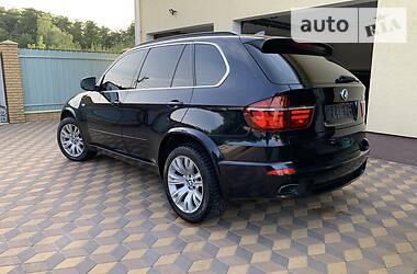 Внедорожник / Кроссовер BMW X5 2010 в Киеве