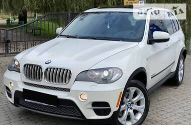 Позашляховик / Кросовер BMW X5 2010 в Івано-Франківську