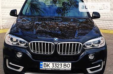 Внедорожник / Кроссовер BMW X5 2014 в Ровно