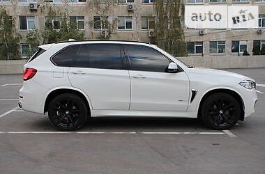 Внедорожник / Кроссовер BMW X5 2014 в Киеве