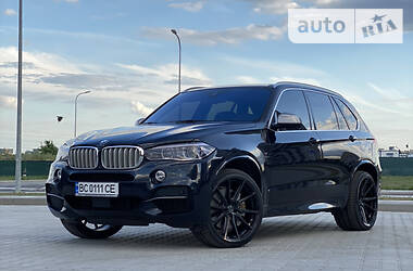 Внедорожник / Кроссовер BMW X5 2016 в Киеве