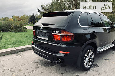 Внедорожник / Кроссовер BMW X5 2012 в Херсоне