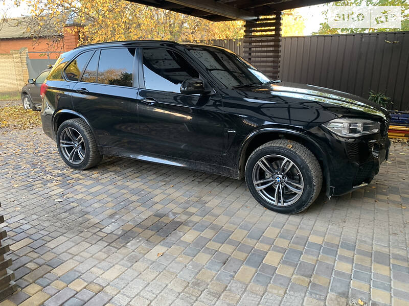 Внедорожник / Кроссовер BMW X5 2015 в Днепре