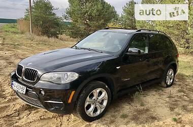 Внедорожник / Кроссовер BMW X5 2011 в Киеве