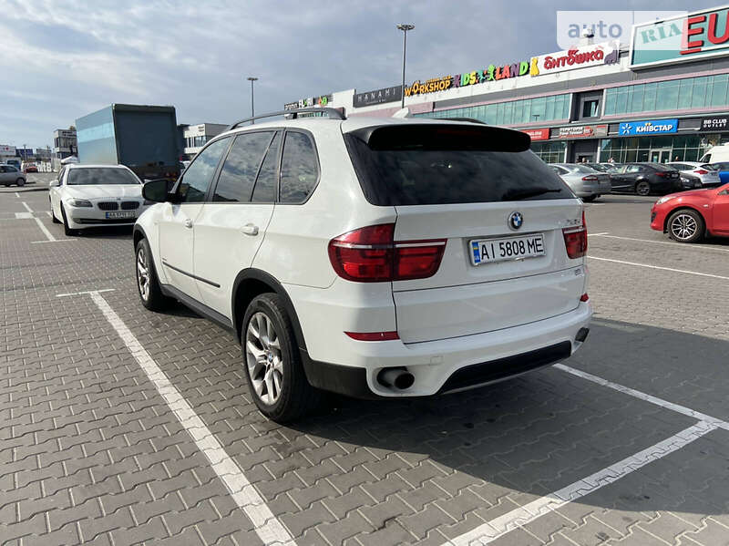 Позашляховик / Кросовер BMW X5 2010 в Києві