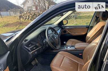 Внедорожник / Кроссовер BMW X5 2010 в 