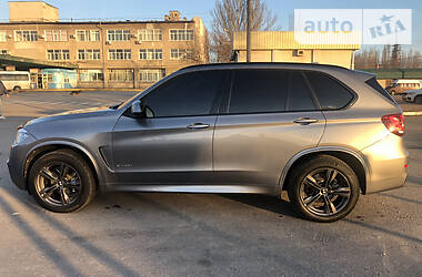 Позашляховик / Кросовер BMW X5 2015 в Миколаєві