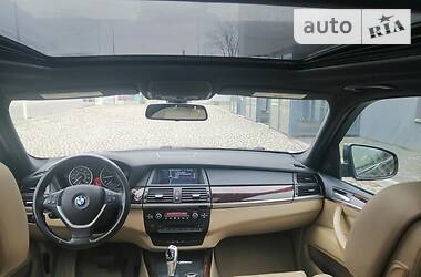 Внедорожник / Кроссовер BMW X5 2010 в Ивано-Франковске