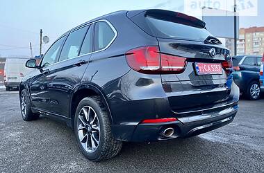 Позашляховик / Кросовер BMW X5 2016 в Рівному