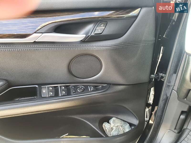 Внедорожник / Кроссовер BMW X5 2014 в Одессе