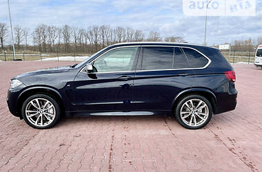 Внедорожник / Кроссовер BMW X5 2014 в Ровно