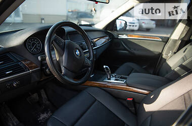 Внедорожник / Кроссовер BMW X5 2010 в Киеве