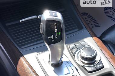 Позашляховик / Кросовер BMW X5 2013 в 