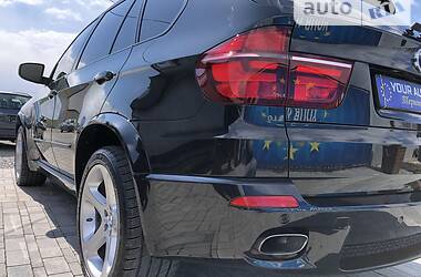 Позашляховик / Кросовер BMW X5 2013 в 