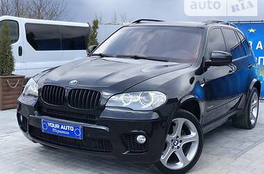 Позашляховик / Кросовер BMW X5 2013 в 