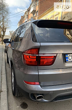 Внедорожник / Кроссовер BMW X5 2013 в Черновцах