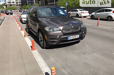 Внедорожник / Кроссовер BMW X5 2010 в Львове