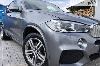 Внедорожник / Кроссовер BMW X5 2016 в 