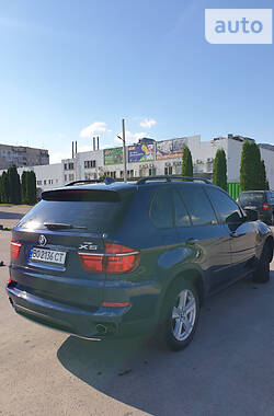 Позашляховик / Кросовер BMW X5 2011 в Львові