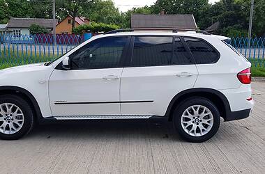 Внедорожник / Кроссовер BMW X5 2012 в Черновцах