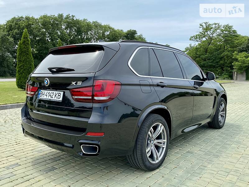 Внедорожник / Кроссовер BMW X5 2016 в 
