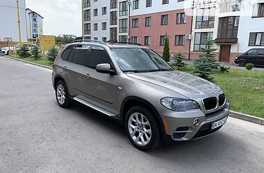 Позашляховик / Кросовер BMW X5 2010 в Рівному