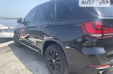 Минивэн BMW X5 2015 в Днепре