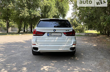 Внедорожник / Кроссовер BMW X5 2015 в Днепре