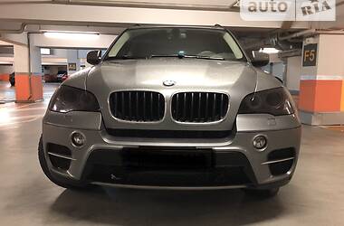 Внедорожник / Кроссовер BMW X5 2010 в Запорожье