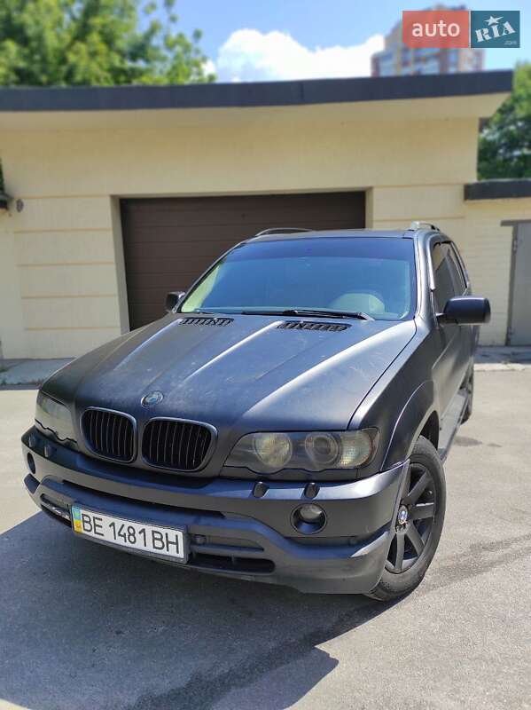 Внедорожник / Кроссовер BMW X5 2000 в Киеве